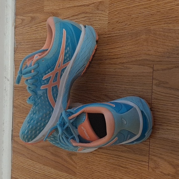 Used women asics sneakers - Picture 3 of 4